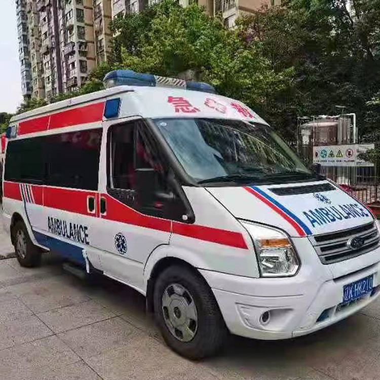 零陵长途救护车护送病人返乡